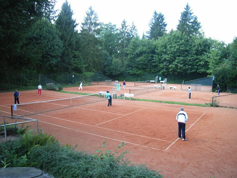 Schleifchentuniere 48